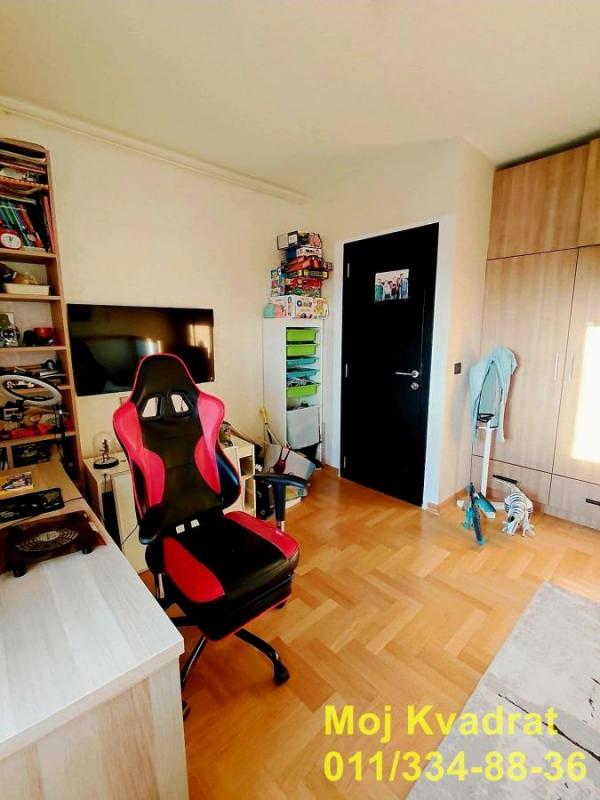 Stan na prodaju u Beogradu, Golf naselje, 104m2, cena 485000 evra
