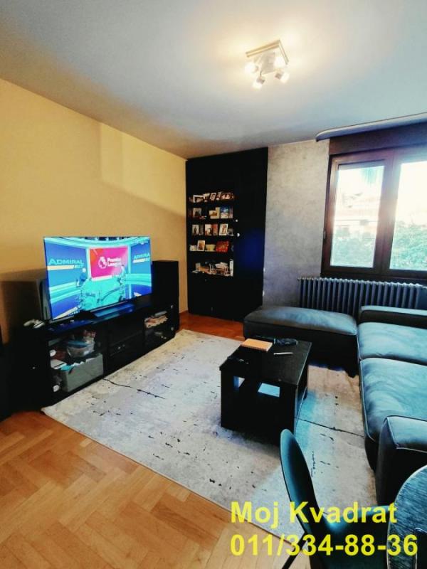 Stan na prodaju u Beogradu, Golf naselje, 104m2, cena 485000 evra