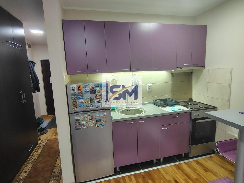 Stan na prodaju u Beogradu, Mirijevo, jednoiposoban, 31m2, cena 99500 evra