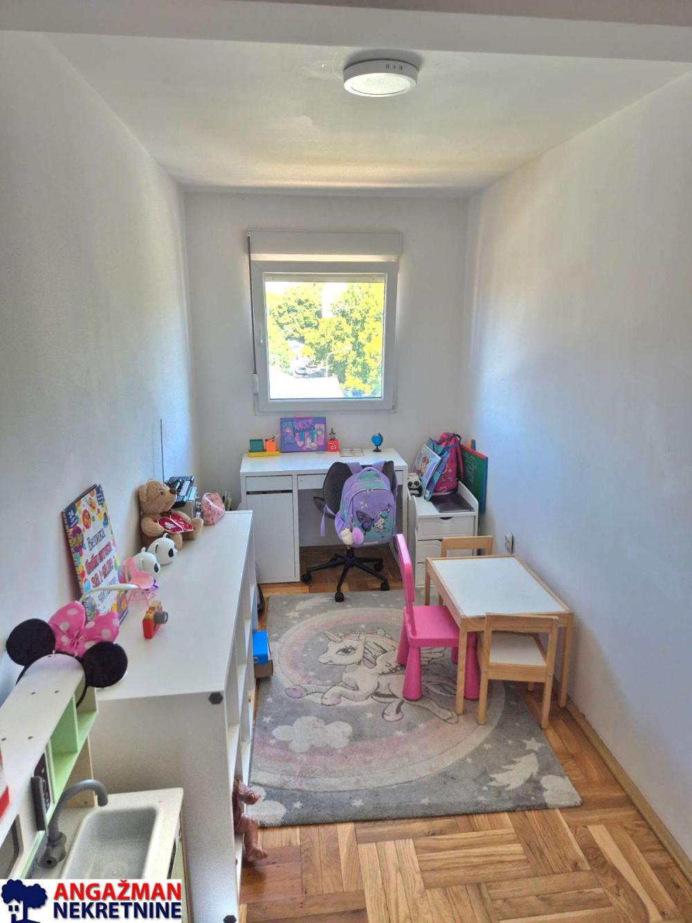 Stan na prodaju u Beogradu, Meandri, cetvorosoban, 70m2, cena 185000 evra