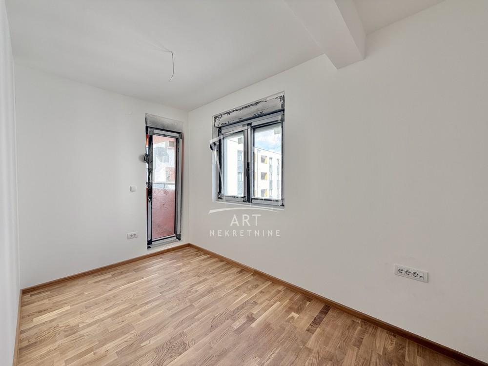 Stan na prodaju u Beogradu, Mirijevo, cetvorosoban, 56m2, cena 126600 evra