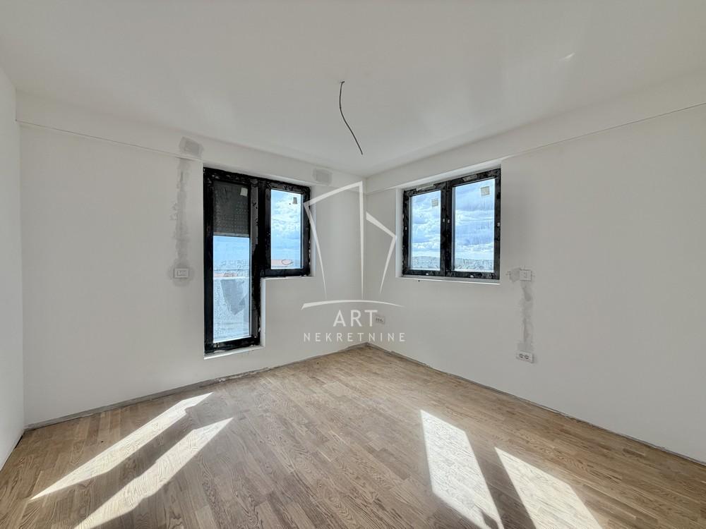 Stan na prodaju u Beogradu, Mirijevo, cetvorosoban, 113m2, cena 253700 evra