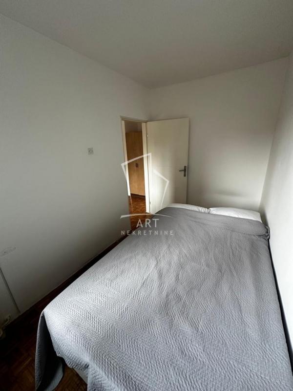 Stan na prodaju u Beogradu, Mirijevo, jednoiposoban, 39m2, cena 125000 evra