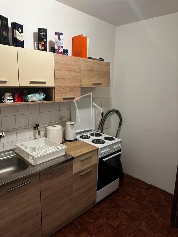 Stan na prodaju u Beogradu, Mirijevo, jednoiposoban, 39m2, cena 125000 evra