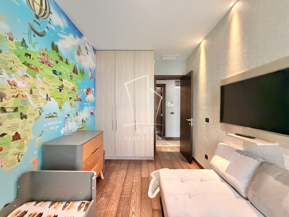 Stan na prodaju u Beogradu, Senjak, 172m2, cena 849000 evra