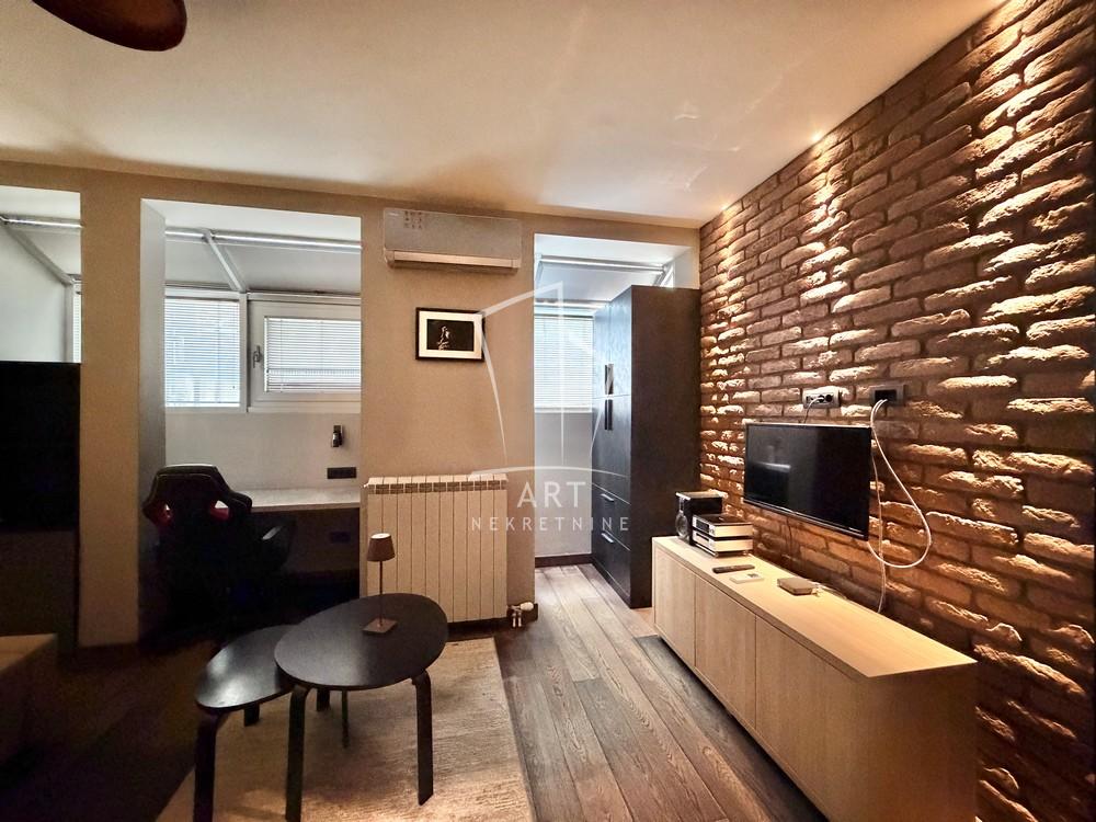Stan na prodaju u Beogradu, Senjak, 172m2, cena 849000 evra