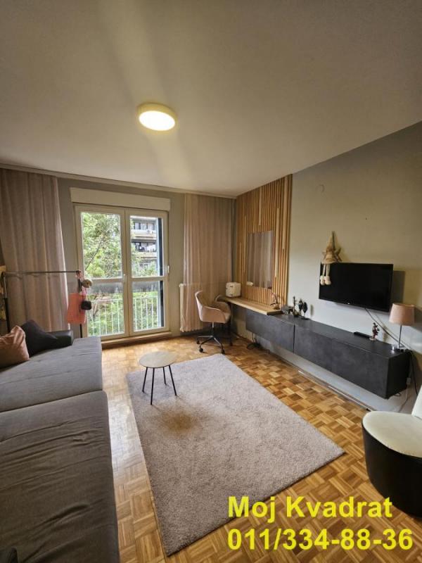 Stan na prodaju u Beogradu, Vidikovac, cetvorosoban, 98m2, cena 305000 evra
