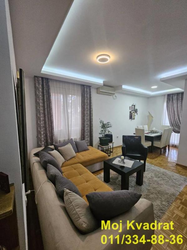 Stan na prodaju u Beogradu, Vidikovac, cetvorosoban, 98m2, cena 305000 evra