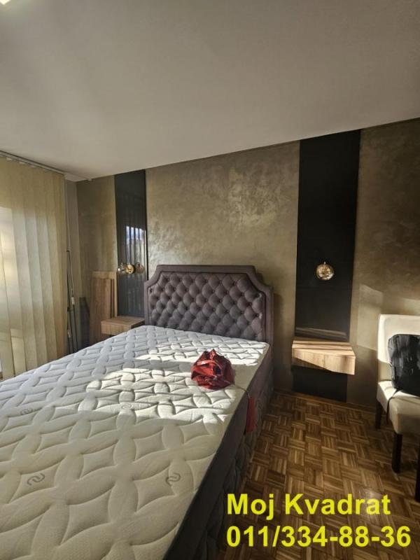 Stan na prodaju u Beogradu, Vidikovac, cetvorosoban, 98m2, cena 305000 evra