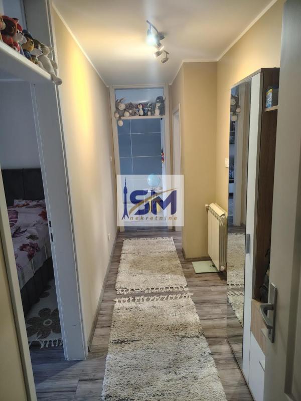 Stan na prodaju u Beogradu, Mali Mokri Lug, cetvorosoban, 96m2, cena 260000 evra