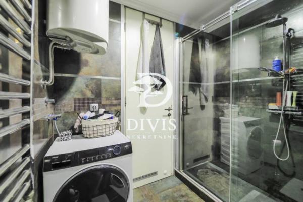 Stan na prodaju u Beogradu, Novi Beograd blok 67A (Belvile), dvosoban, 60m2, cena 325000 evra