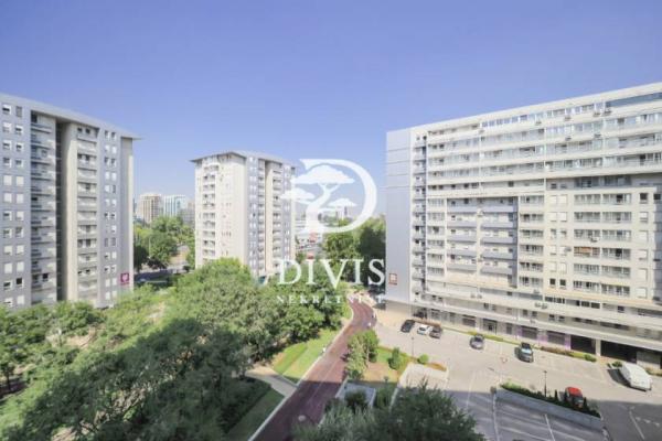 Stan na prodaju u Beogradu, Novi Beograd blok 67A (Belvile), dvosoban, 60m2, cena 325000 evra