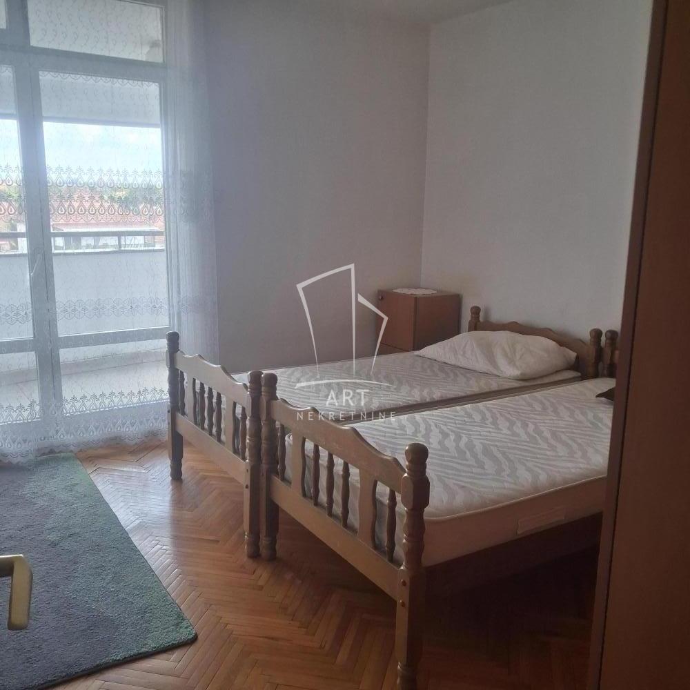 Stan na prodaju u Beogradu, Novi Grad, dvosoban, 64m2, cena 172000 evra