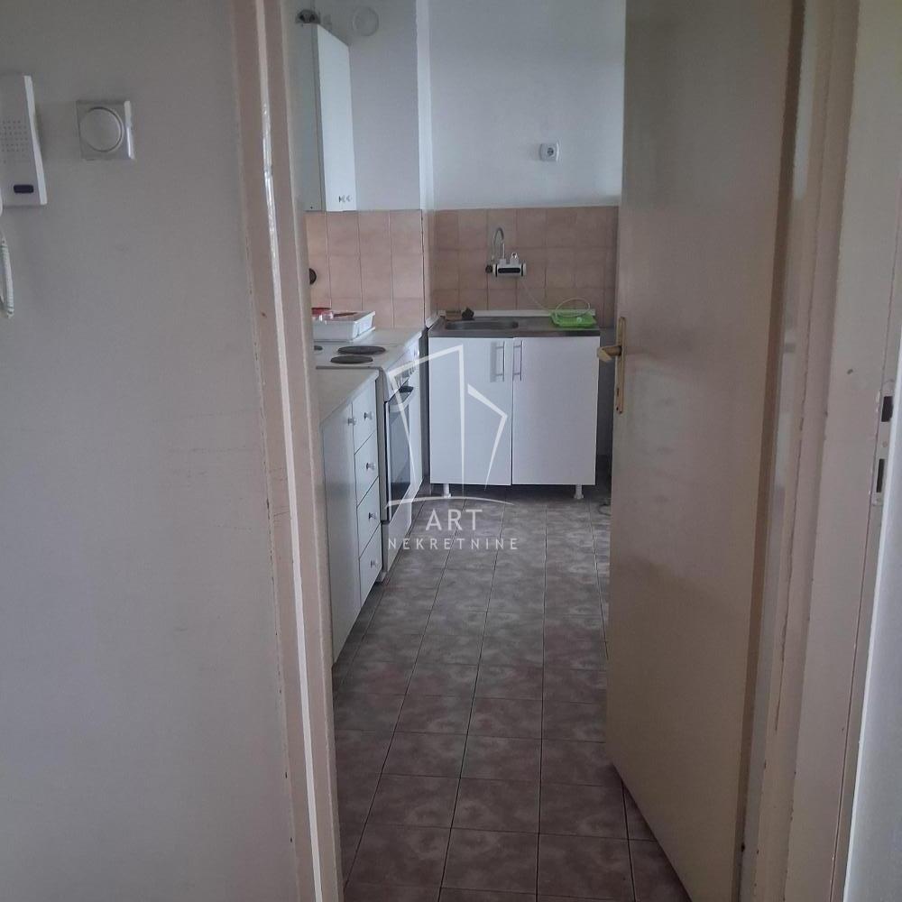 Stan na prodaju u Beogradu, Novi Grad, dvosoban, 64m2, cena 172000 evra