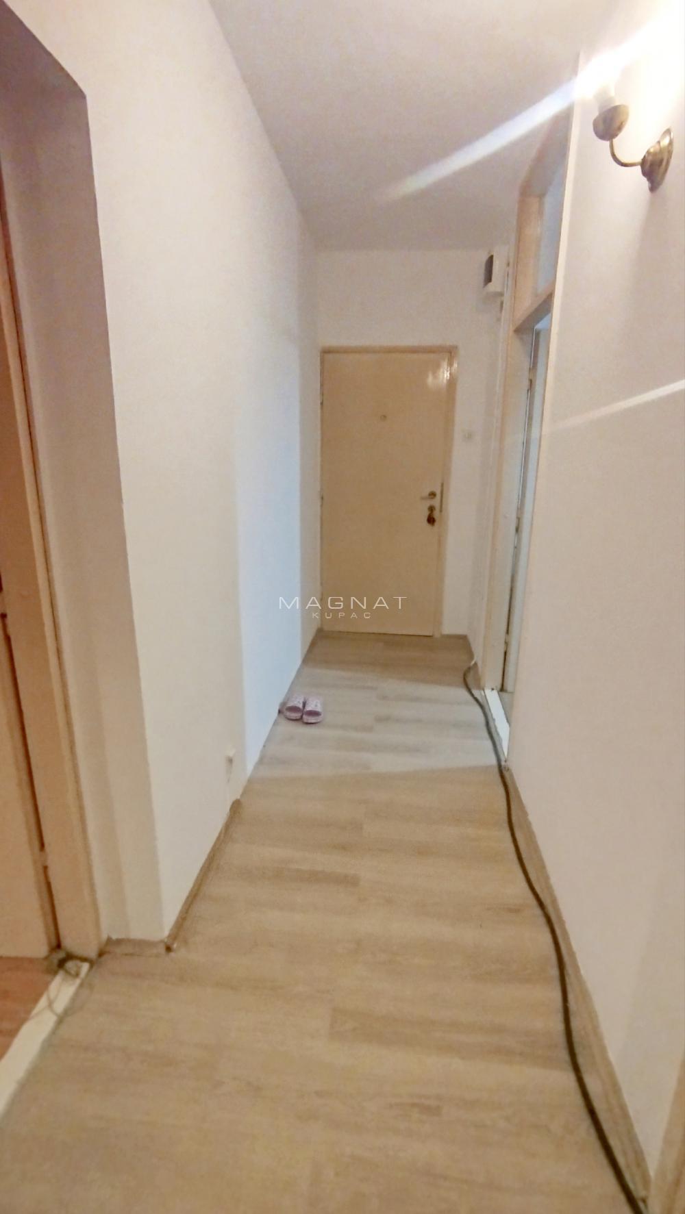 Stan na prodaju u Beogradu, Palilula, dvosoban, 51m2, cena 70000 evra