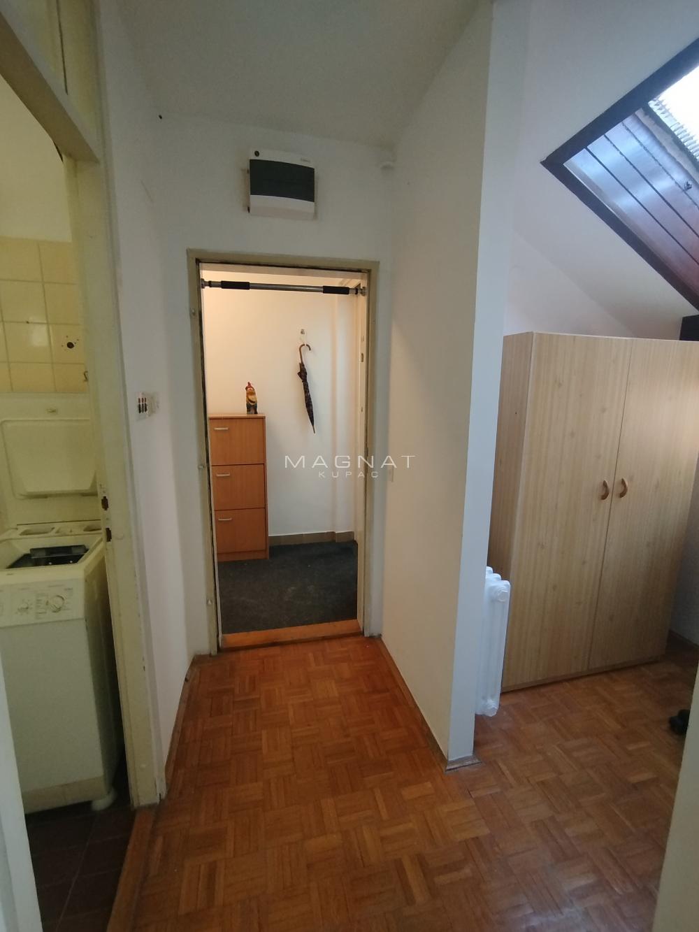 Stan na prodaju u Beogradu, Novi Beograd, jednosoban, 36m2, cena 125000 evra