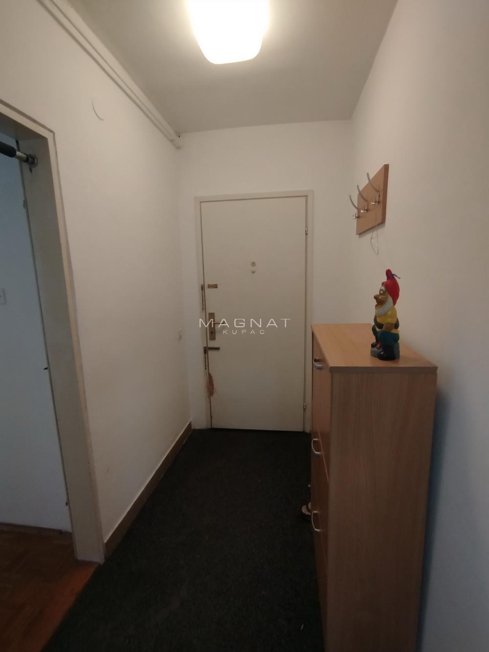 Stan na prodaju u Beogradu, Novi Beograd, jednosoban, 36m2, cena 125000 evra