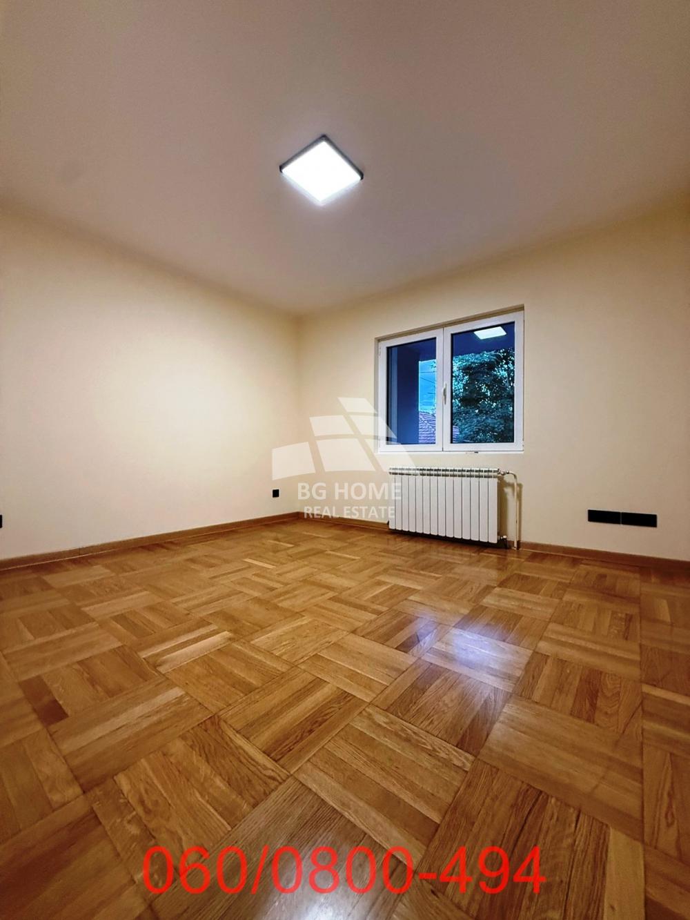 Stan na prodaju u Beogradu, Činovnička kolonija, 123m2, cena 369000 evra