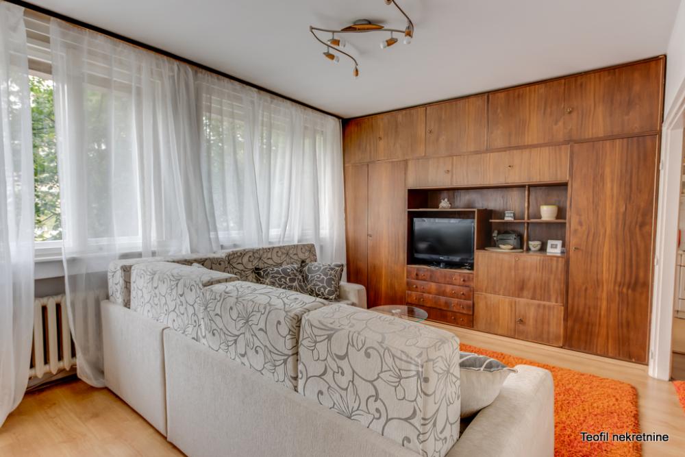 Stan na prodaju u Beogradu, Novi Beograd blok 34 (Studentski grad), jednoiposoban, 52m2, cena 199000 evra