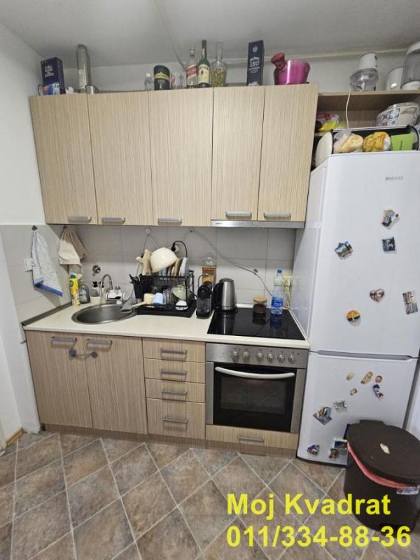 Stan na prodaju u Beogradu, Vukov spomenik, jednoiposoban, 37m2, cena 169000 evra