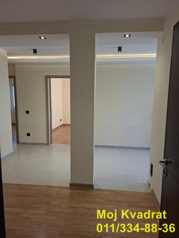 Stan na prodaju u Beogradu, Voždovac, 123m2, cena 300000 evra