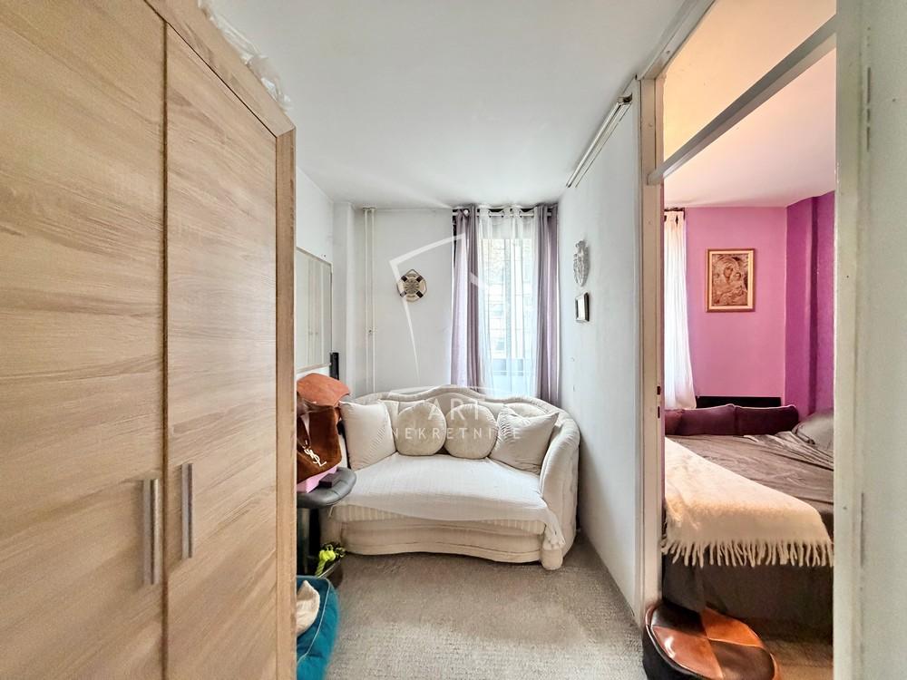 Stan na prodaju u Beogradu, Mirijevo, dvoiposoban, 64m2, cena 175000 evra