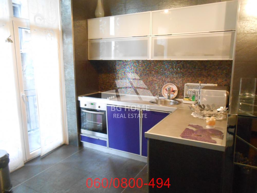 Stan na prodaju u Beogradu, Stari grad, troiposoban, 117m2, cena 495000 evra