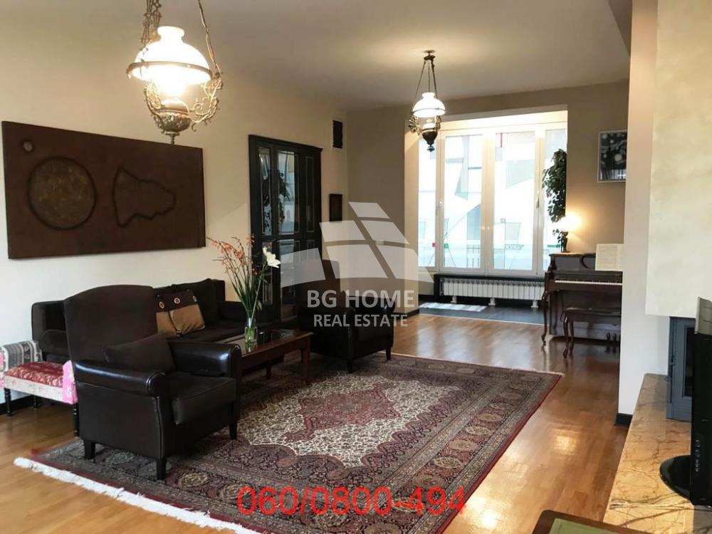 Stan na prodaju u Beogradu, Stari grad, troiposoban, 117m2, cena 495000 evra