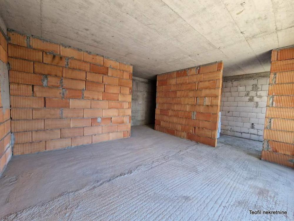 Stan na prodaju u Beogradu, Pašino brdo, 38m2, cena 148200 evra