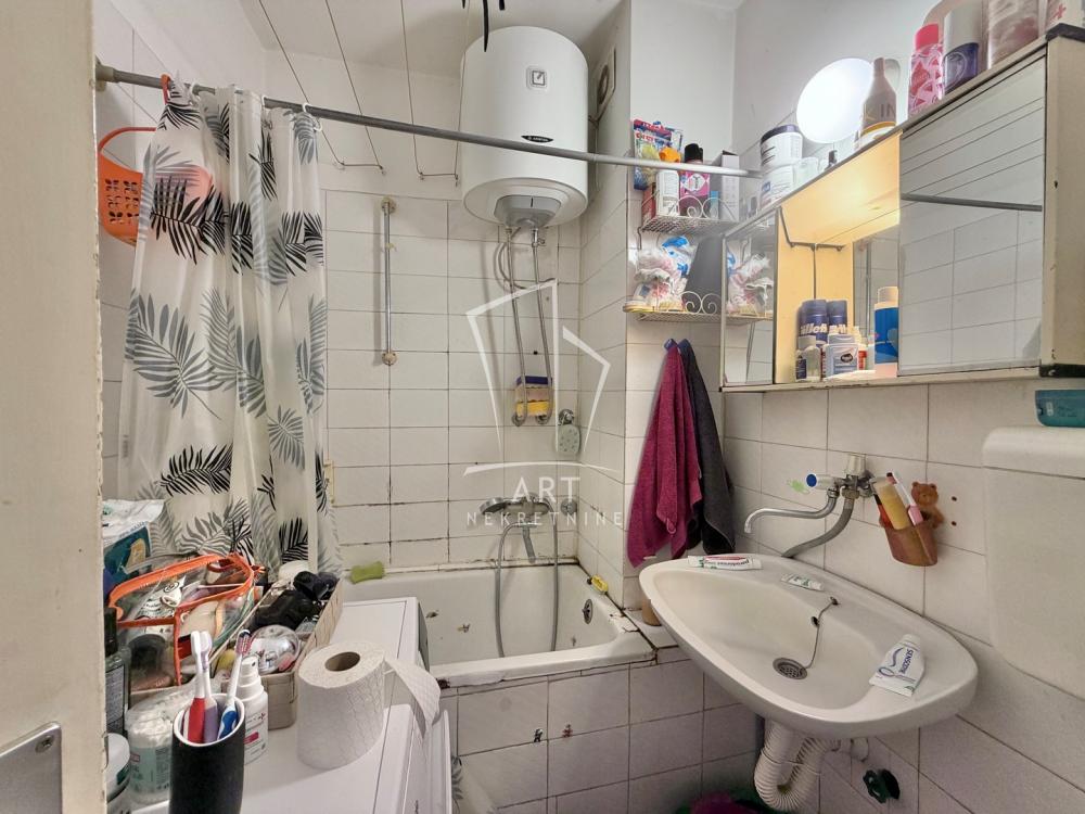 Stan na prodaju u Beogradu, Voždovac, jednosoban, 35m2, cena 108000 evra