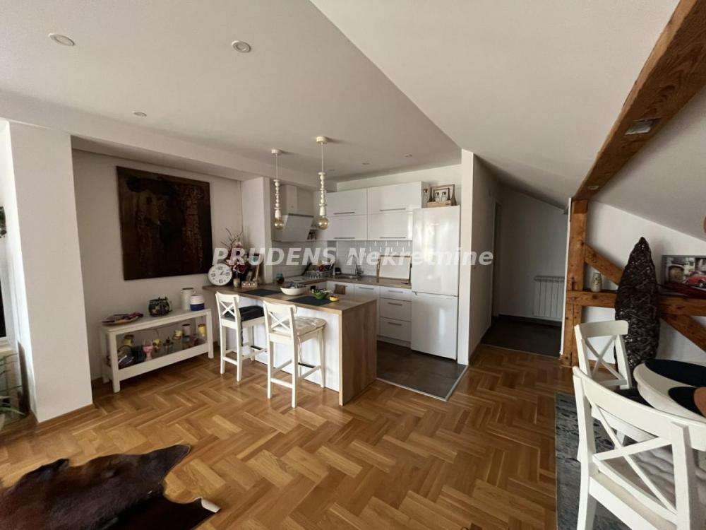 Stan na prodaju u Beogradu, Nova Galenika, trosoban, 137m2, cena 375000 evra