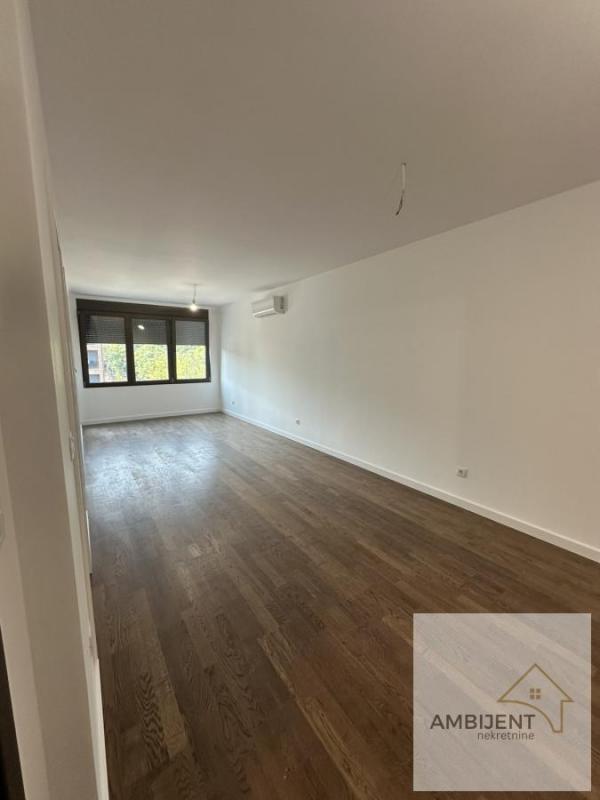 Stan na prodaju u Beogradu, Ledine, dvosoban, 44m2, cena 155000 evra