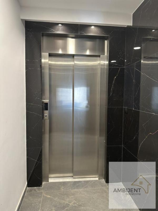 Stan na prodaju u Beogradu, Ledine, dvosoban, 44m2, cena 155000 evra