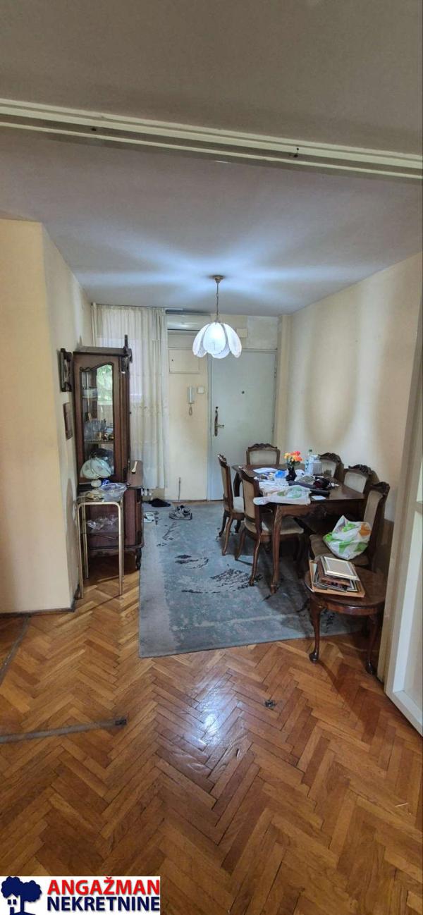 Stan na prodaju u Beogradu, Fontana, dvosoban, 58m2, cena 250000 evra