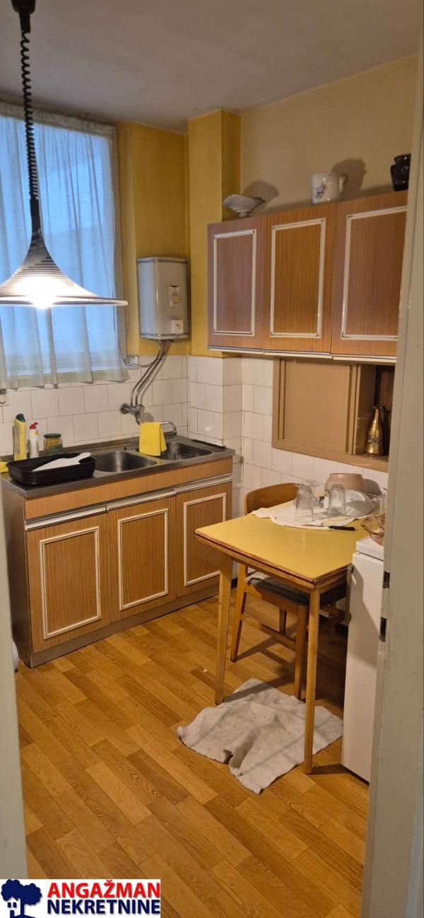 Stan na prodaju u Beogradu, Fontana, dvosoban, 58m2, cena 250000 evra