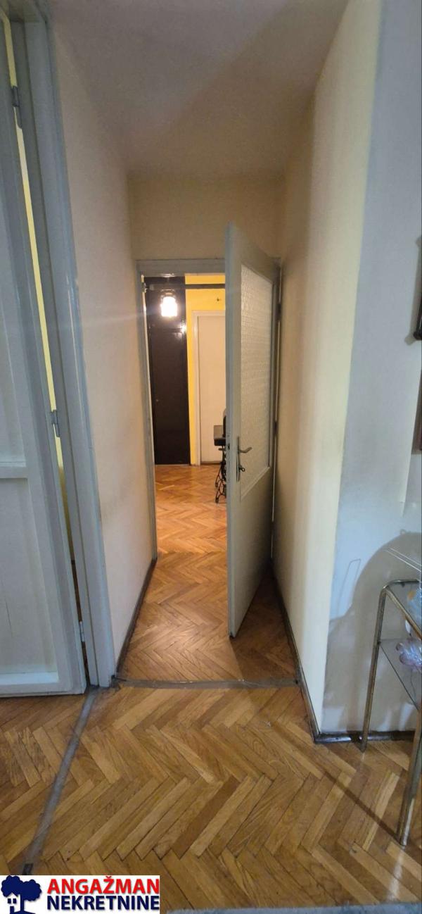 Stan na prodaju u Beogradu, Fontana, dvosoban, 58m2, cena 250000 evra