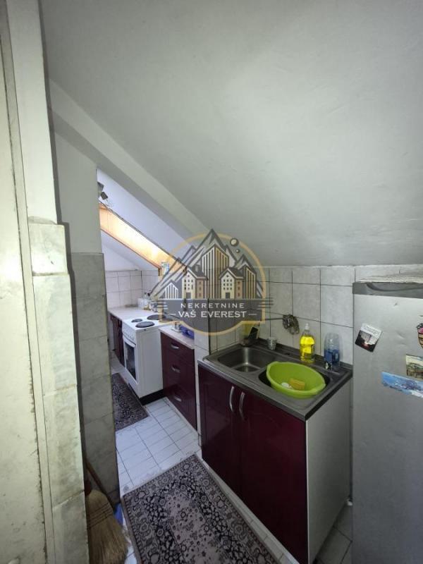 Stan na prodaju u Beogradu, Bežanijska kosa, dvoiposoban, 60m2, cena 168000 evra