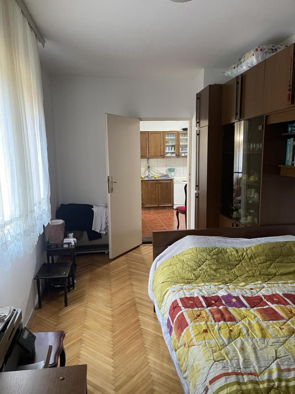 Stan na prodaju u Beogradu, Karaburma 2, dvosoban, 56m2, cena 142000 evra