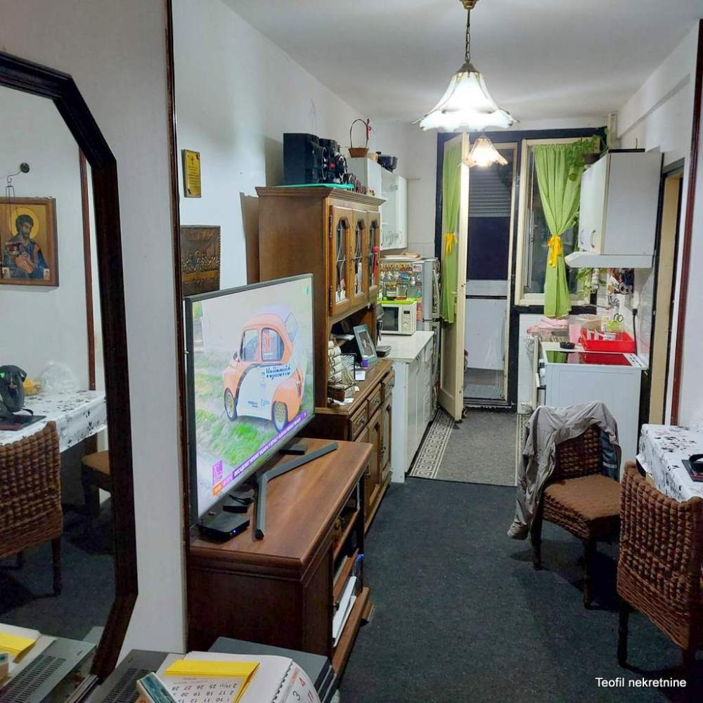 Stan na prodaju u Beogradu, Save Kovačevića, dvoiposoban, 54m2, cena 186000 evra