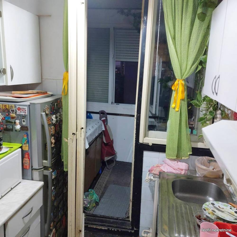 Stan na prodaju u Beogradu, Save Kovačevića, dvoiposoban, 54m2, cena 186000 evra