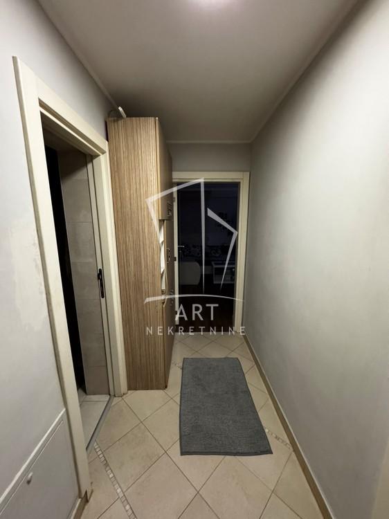 Stan na prodaju u Beogradu, Banovo brdo, jednoiposoban, 32m2, cena 130000 evra