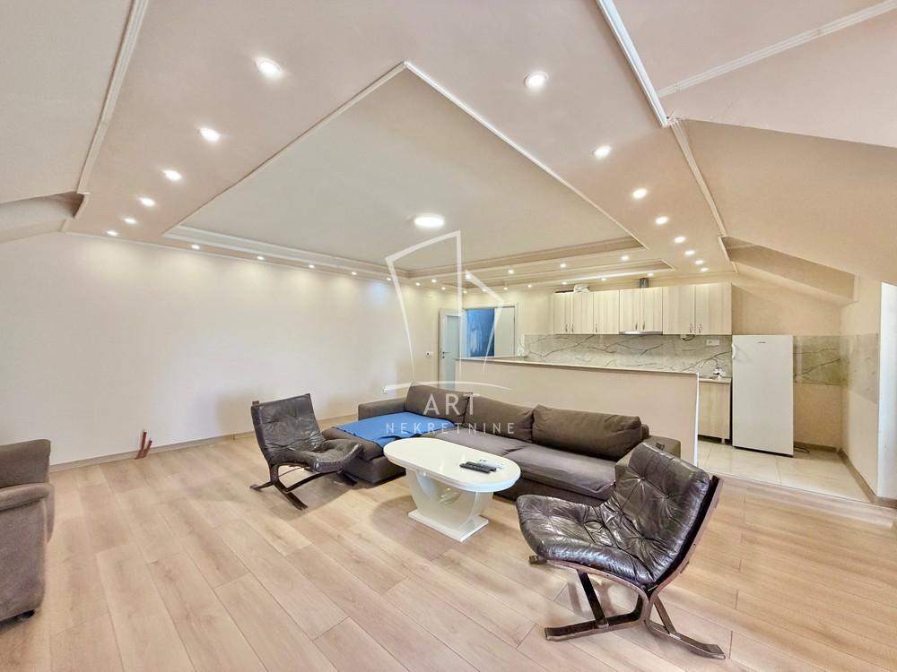Stan na prodaju u Beogradu, Čukarica, cetvorosoban, 134m2, cena 335000 evra