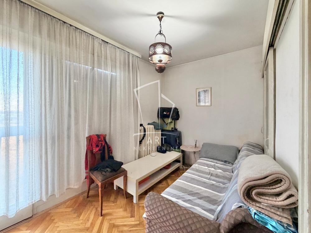 Stan na prodaju u Beogradu, Palilula, dvoiposoban, 70m2, cena 220000 evra