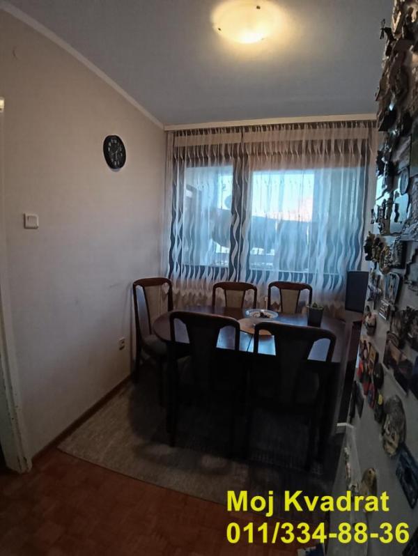 Stan na prodaju u Beogradu, Novi Beograd blok 72, troiposoban, 95m2, cena 310000 evra