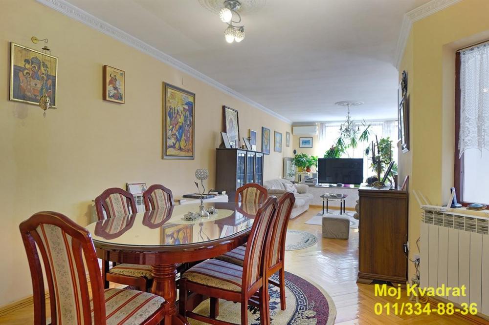 Stan na prodaju u Beogradu, Pašino brdo, 144m2, cena 355000 evra