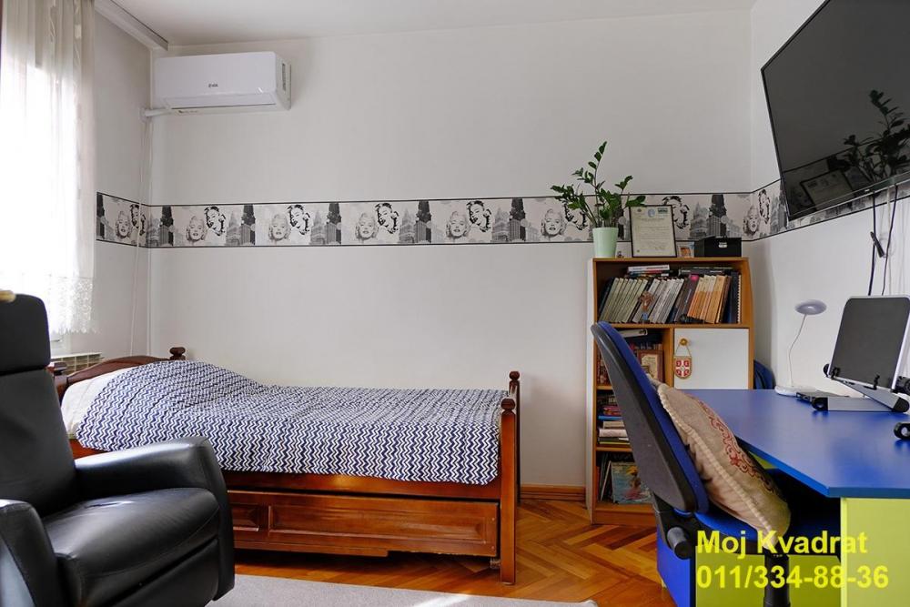 Stan na prodaju u Beogradu, Pašino brdo, 144m2, cena 355000 evra