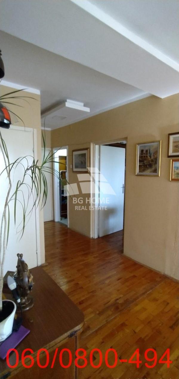 Stan na prodaju u Beogradu, Novi Beograd blok 70 (Kineski TC), troiposoban, 95m2, cena 310000 evra