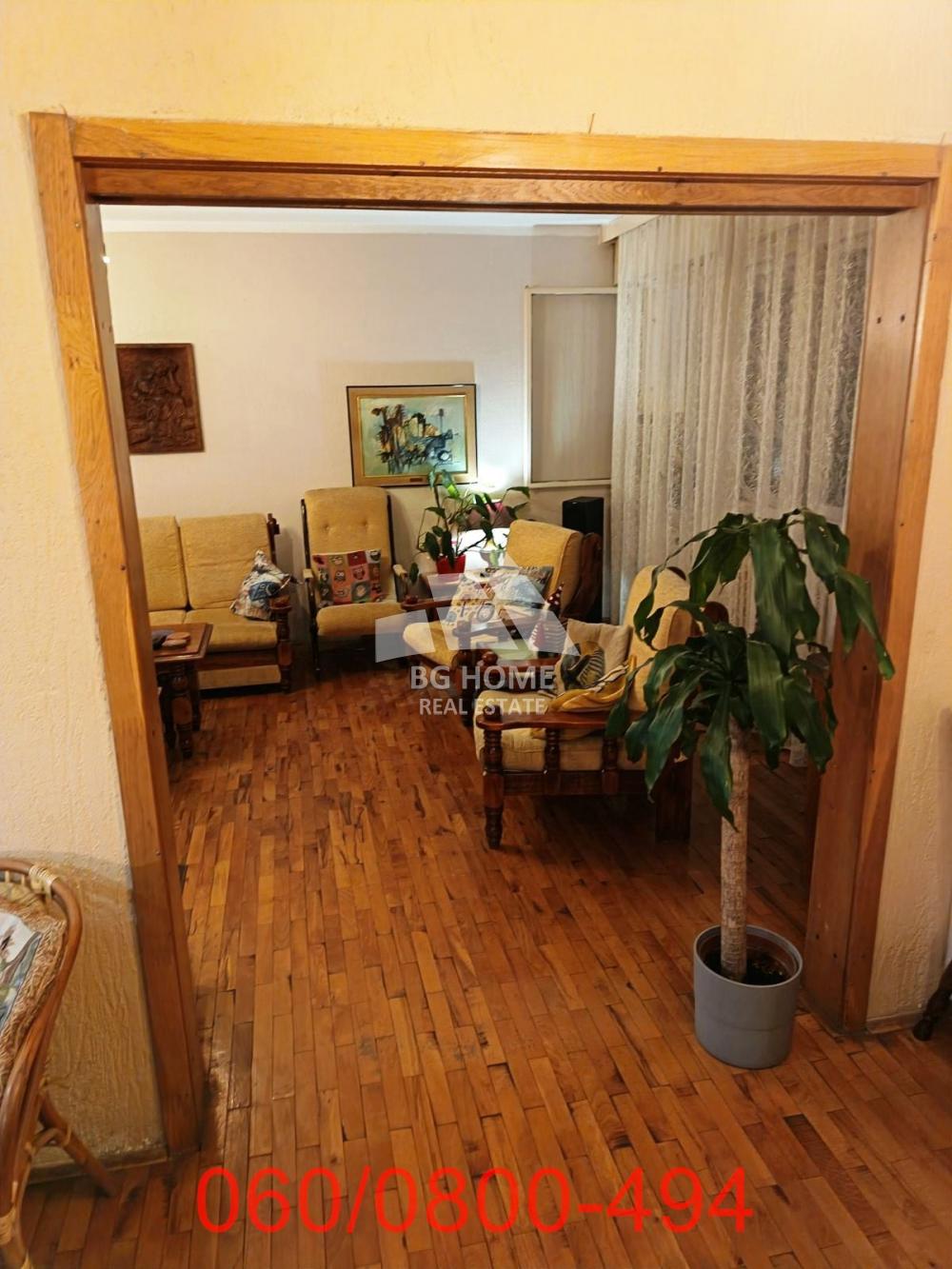 Stan na prodaju u Beogradu, Novi Beograd blok 70 (Kineski TC), troiposoban, 95m2, cena 310000 evra