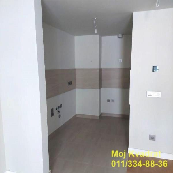 Stan na prodaju u Beogradu, Novi Beograd blok 60, dvosoban, 49m2, cena 225000 evra