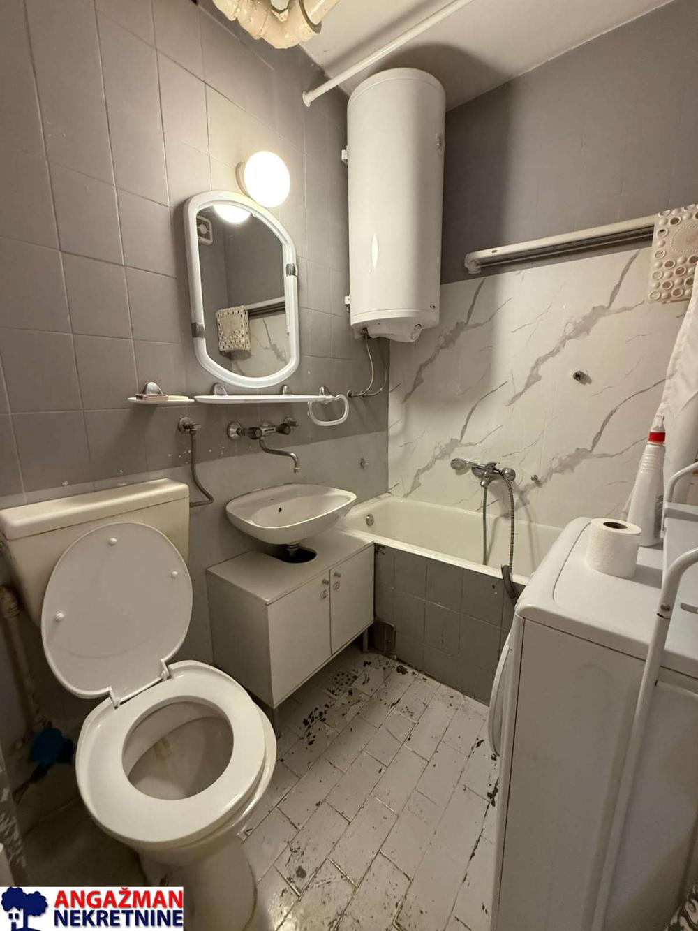 Stan na prodaju u Beogradu, Vračar (Hram), trosoban, 93m2, cena 390000 evra